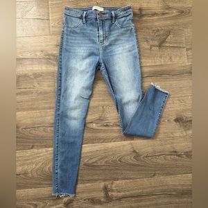Abercrombie & Fitch High Rise Jean Legging